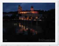 104 * Passau jjel * 2816 x 2112 * (2.08MB)